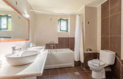 Villa Dimitrios Large Private Pool Sea Views Wifi Eco-friendly - 1974 - Foto 40