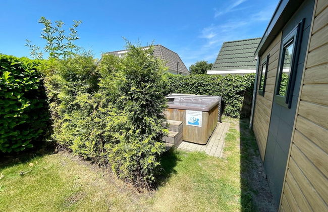 Lovely Holiday Home in Kaatsheuvel With Bubble Bath - Photo 53