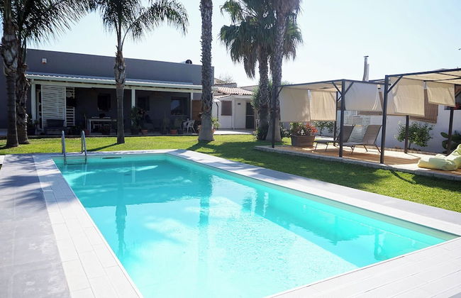 Dependance in villa con piscina - Foto 9