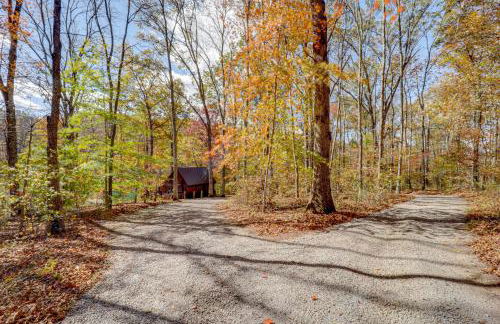 Hocking Hills Lake Gem with Hot Tub, Dock, 100 Acres - Foto 39
