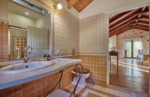 Villa Alexandros - Stone Villa - Foto 28