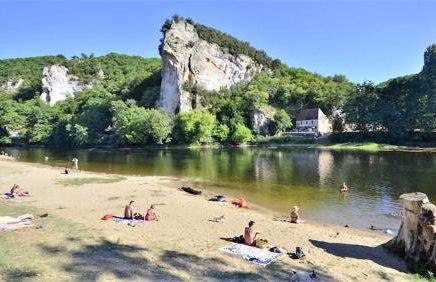 LE TERME maison en pierre dans village tous commerces au coeur du Périgord proche Sarlat et rivière Dordogne - Foto 17