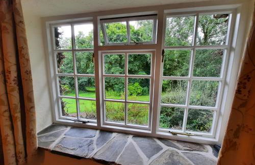 Rural Farm Stay with 6 cottages, 4 miles to Barnstaple, Pet friendly, Daily animal experiences, Outdoor heated pool, Games barn, Free fast WiFi, Free parking - Foto 23