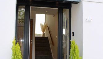 No 1 The Paddock - Spacious holiday home with a hot tub - Foto 4