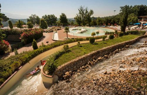 Villa Norcenni Aparthotel - Photo 93