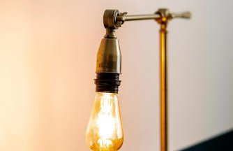 4 bed family home wifi, netflix, parking, close to wicksteed park - Photo 21