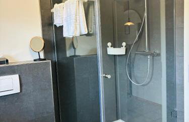 Modernes Apartment "Rebennah" Küche, Top Anbindung für Urlaub & Beruf - Photo 38