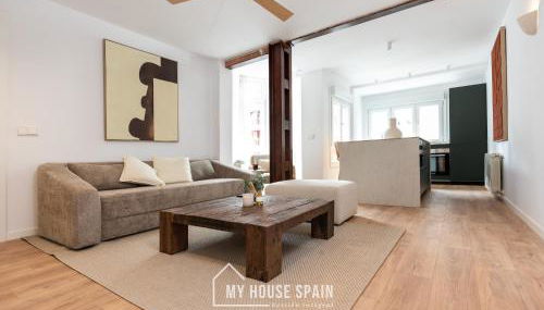 MyHouseSpain - Estilo y confort en Oviedo - Foto 1