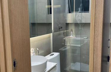 Apto espaçoso, moderno e confortável há 10 min do Moto GP e 7 min do Shooping Flamboyant - Foto 17