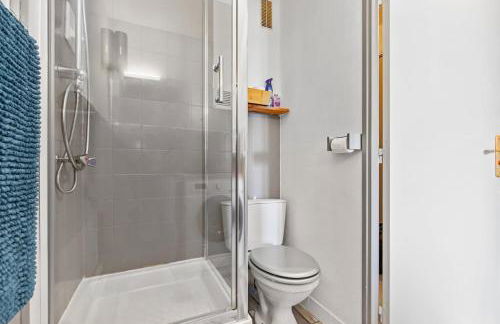 Studio cabine AZUR ,5 min mer -5 min Arena - clim - parking gratuit privée - 4 personnes - Foto 12