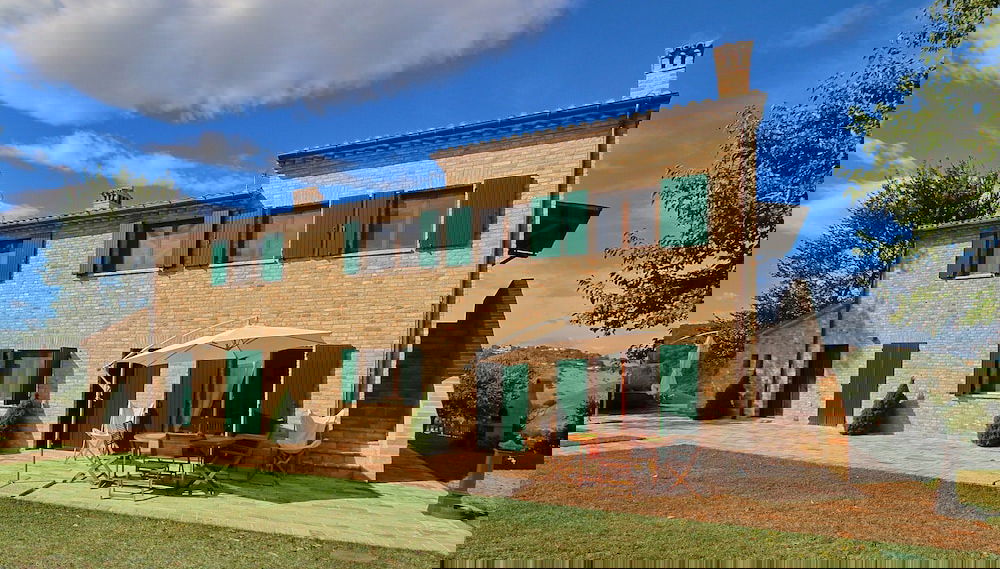 Cottage in Montelabbate With Pool, Garden, Bbq, Parking - Foto 1