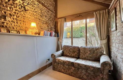 The Old Tractor Shed by inspirestays-com - Foto 17