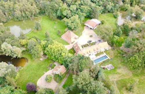 Beautiful Farmhouse - 1h40 South Paris - Foto 29