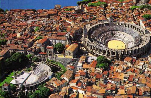 Grande maison en pierre au coeur du village provençal du XIe siecle 10 personnes - Foto 52