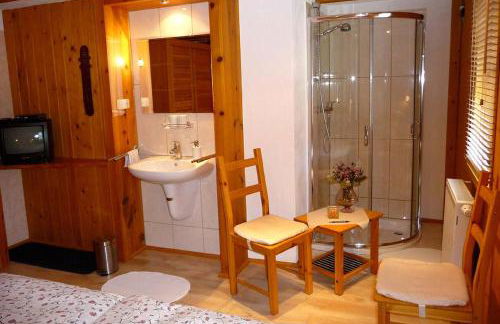 Hammerfinken-Nest - Foto 11