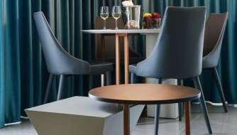 L-Suites - Photo 1