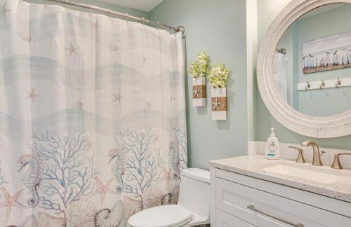 St Helena Island Condo with Beach Views and Porch! - Foto 15