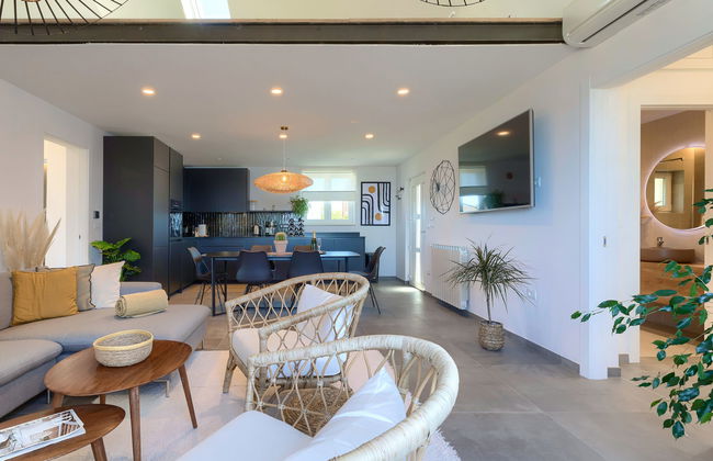 Penthouse Mira - Photo 17