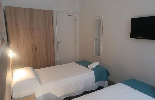 ApartamentosTuristicos Avila Puerta del Alcazar 0-1 - Foto 9