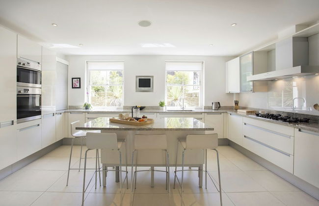 Clifton Hill by Onefinestay - Photo 23