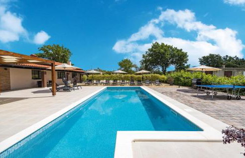 4 Bedroom Lovely Home In Labin - Photo 11