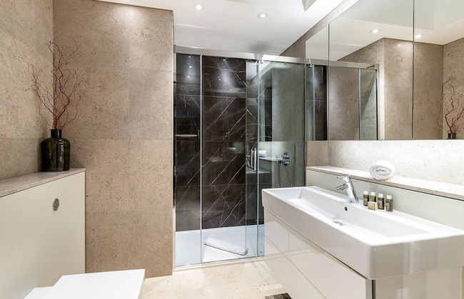 Pepys House: A Modern Touch of History - Foto 31