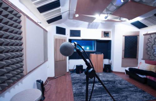 Oasis with pool and music studio by BENVENU - Foto 43