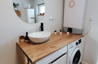 Dom wśród łąk - Foto 19