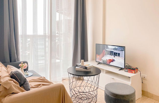 Elegant And Nice 2Br At Menteng Park Apartment - Photo 26