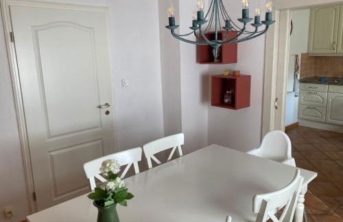 Gemütliches Haus - traumhafter großer Garten - Foto 5