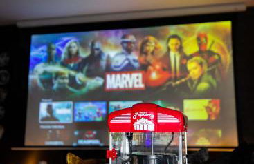 NEW Modern Oasis off Melrose - Rooftop - Pool - Photo 34