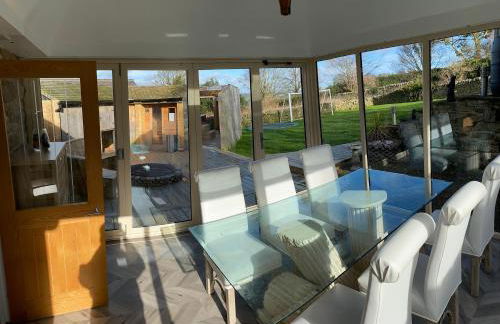 Winnie Cottage - Hot Tub, Games Room, Sauna, Large Garden - Foto 15