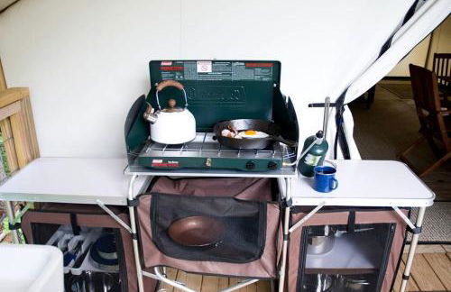 Enchanting Blue Ridge Mountains Lodging with a Wood-Burning Stove in Lenoir, NC - Foto 14