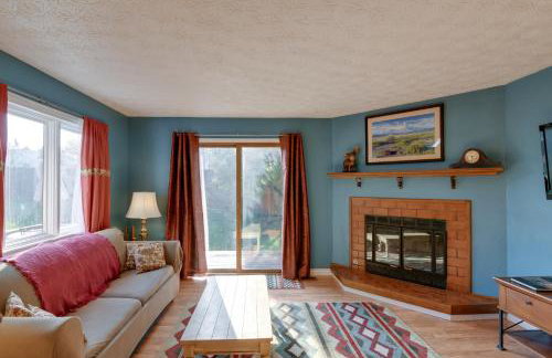 Charming Anchorage Home with Grill and Deck! - Foto 1