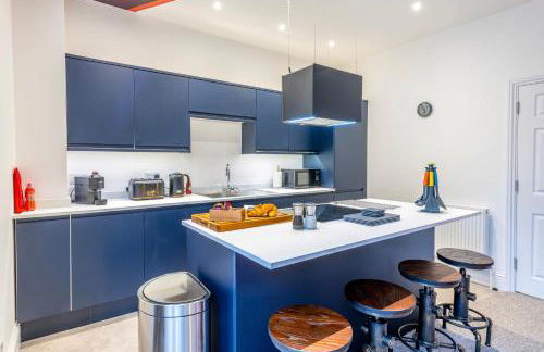 Modern Silverstone with FREE PARKING by Prescott Apartments - Foto 12