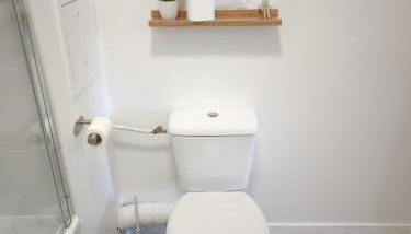 Charmant T2 proche Disney terrasse et parking souterrain - Foto 4