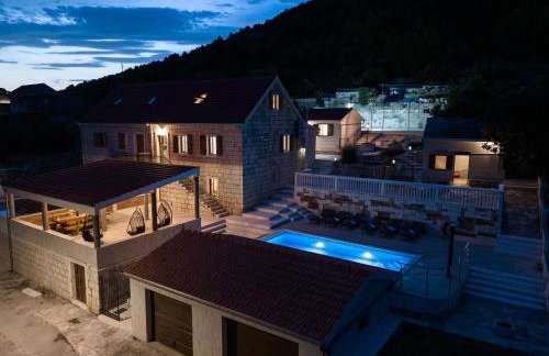 Didova kuća, Holiday home with Private pool near Rogoznica,Sleeps 9 - Foto 2