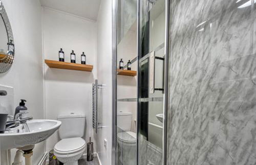 Central Nottingham 3 bed house with Driveway - Foto 7