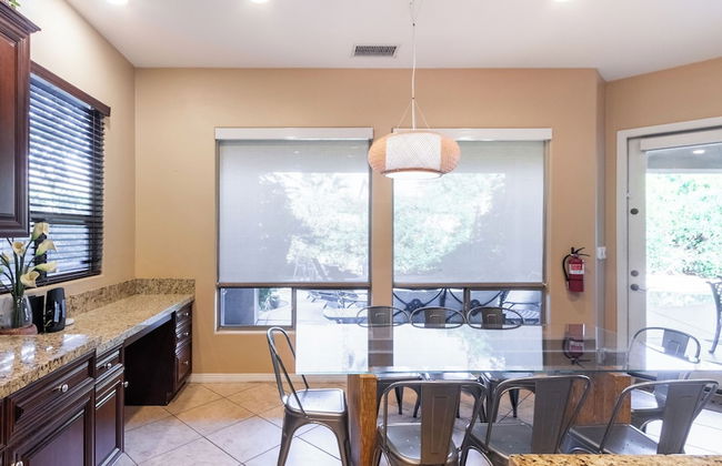 Songbird by Avantstay Pool, Spa & Firepit + Tons of Outdoor Seating - Foto 28