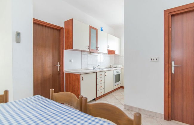 Apartments Neva- Two Bedroom Apartment With Balcony - Foto 6