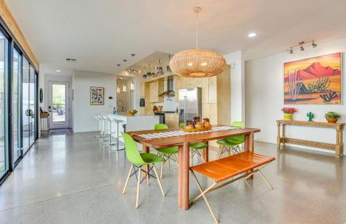 Backyard Oasis with Pool! Family Getaway in Phoenix - Foto 7