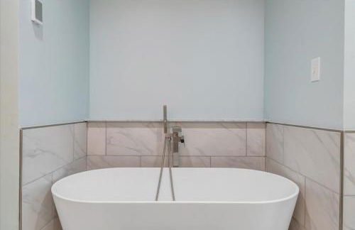 Reel Relaxed - Lakefront w/ Private Dock! - Foto 28