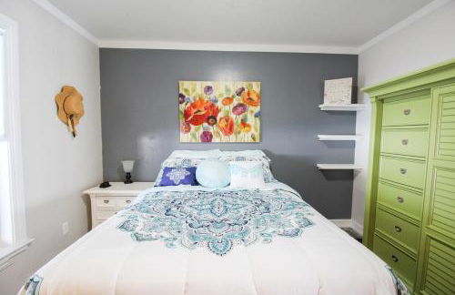 Chic 3 BR Private Pool Home in Lehigh Acres - Foto 47