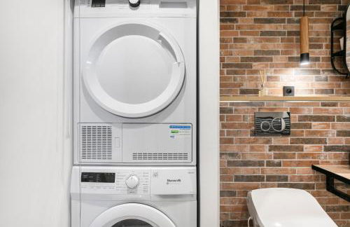 Loft Industriel avec Terrasse et Filet Suspendu à Nice Cimiez - Foto 13