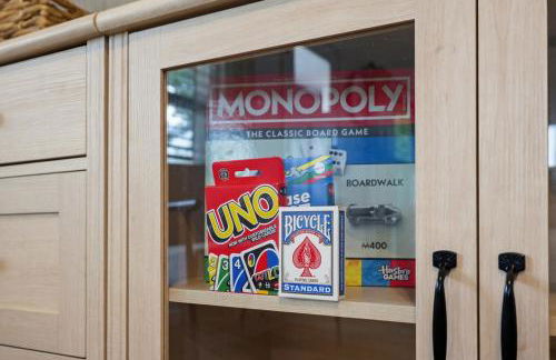 Cozy Coastal Cottage Minutes to Beach and Downtown - Foto 12