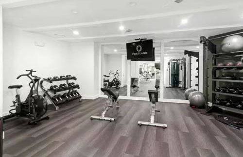 Chic and Stylish 2B near Legacy West Wi-Fi Fitness Pool 2260 - Foto 27