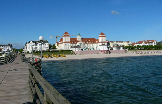 Modern Apartment Near Seabeach - Photo 16