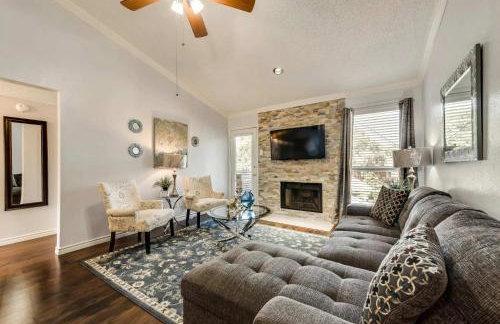 Modern Lux 2BD Pool DFW South Irving I22 - Foto 5