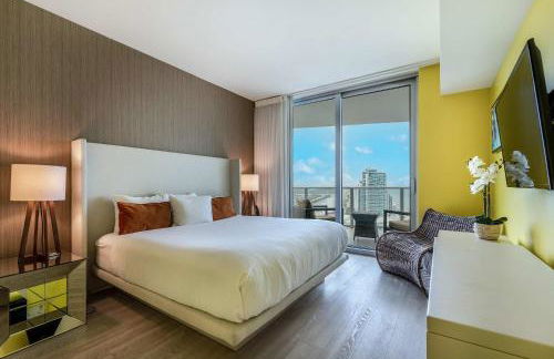 Luxury Living on the Beach with Resort Amenities - Photo 16