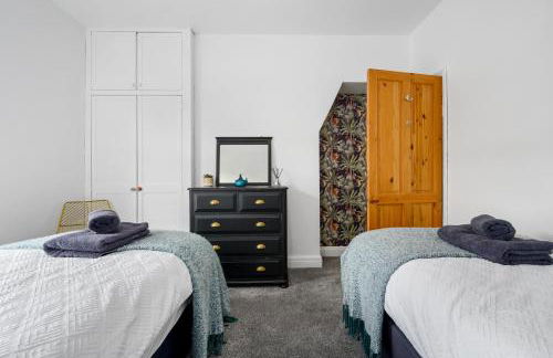 No24Sandbach - Home from Home - Exclusive Dog Friendly House & Garden - Photo 29